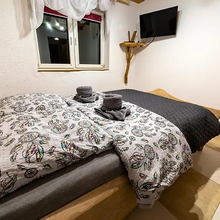 Gosciniec Lägenhet *