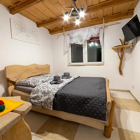 Gosciniec Lomnica (Walbrzych)