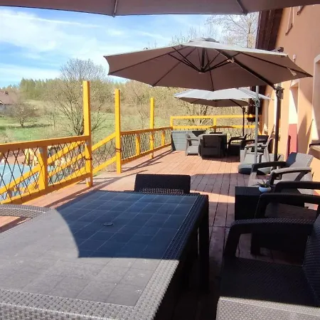 Gosciniec Lomnica (Walbrzych)