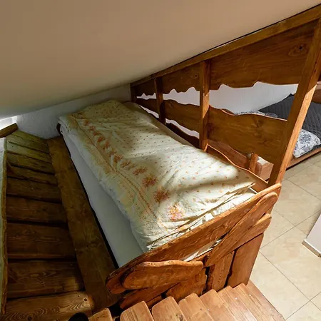 Lägenhet Gosciniec Lomnica (Walbrzych)