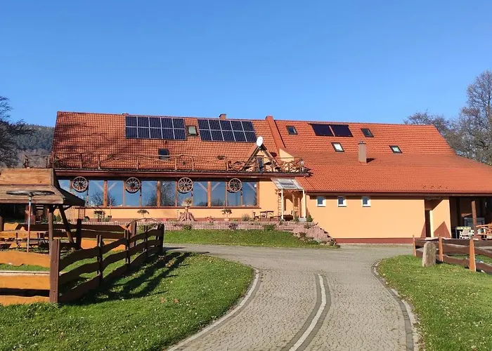 Gosciniec Lomnica (Walbrzych)